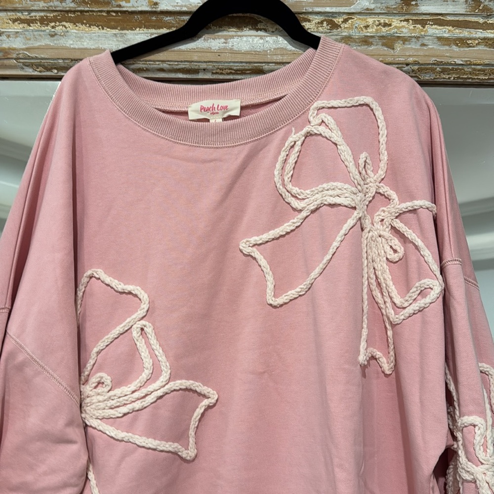Peach love sweatshirt - Picture 2 of 4